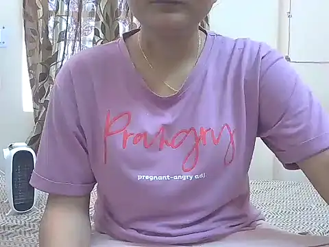 karishma kappur online show from 03-01-25, 06:35