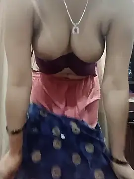 karishma kappur online show from 11-08-25, 09:09