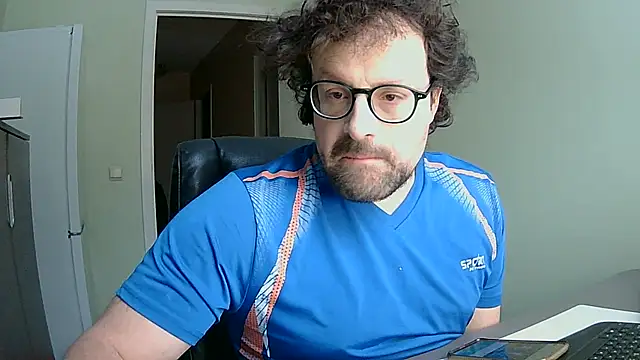 littlehairyman online show from 01-06-26, 08:07