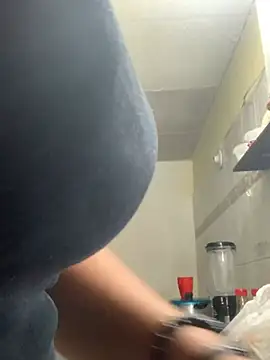 giselao online show from 02-24-25, 01:02