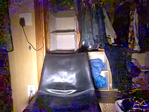 hesjustafriend online show from 10-10-25, 09:52