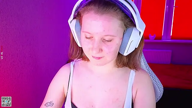 mon lola online show from 11-19-25, 07:08