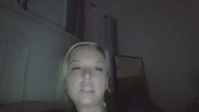 Snapshot of JennaLynn785 chatting on 01-30-25, 02:16 JennaLynn785 online show from 01-30-25, 02:16