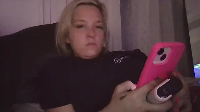 Snapshot of JennaLynn785 chatting on 01-31-25, 05:19 JennaLynn785 online show from 01-31-25, 05:19