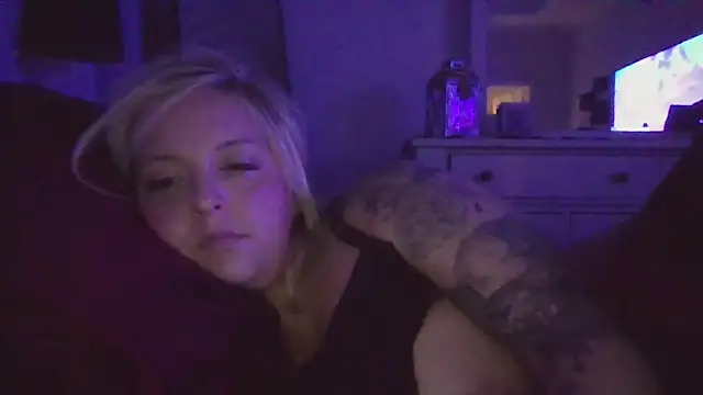 Snapshot of JennaLynn785 chatting on 02-03-25, 12:58 JennaLynn785 online show from 02-03-25, 12:58