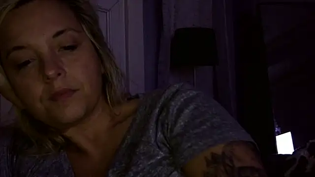 Snapshot of JennaLynn785 chatting on 02-17-25, 12:10 JennaLynn785 online show from 02-17-25, 12:10
