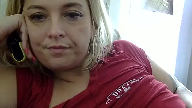 Snapshot of JennaLynn785 chatting on 02-17-25, 07:53 JennaLynn785 online show from 02-17-25, 07:53