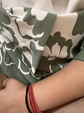 Red-Magic-25 online show from 10-07-25, 07:05