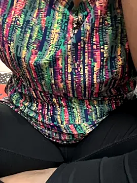 Red-Magic-25 online show from 11-28-25, 07:00