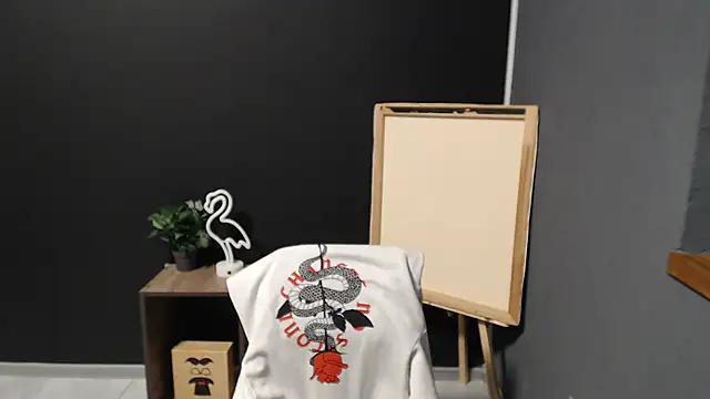 mini girly online show from 02-07-25, 04:35