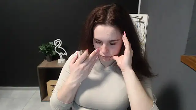 mini girly online show from 02-10-25, 04:14