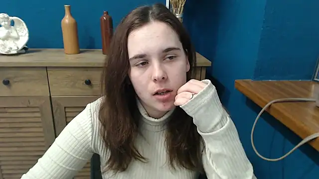 mini girly online show from 03-21-25, 12:39