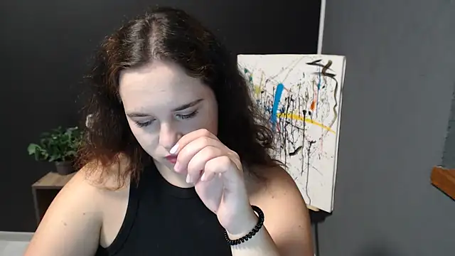 mini girly online show from 09-25-25, 12:31