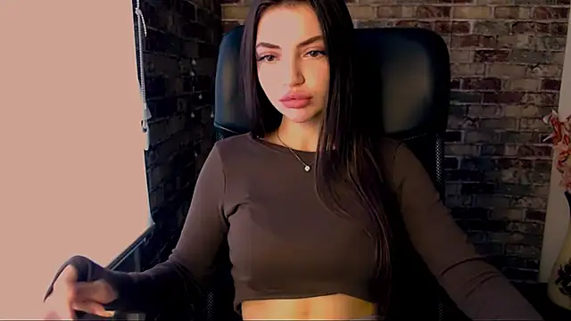 Lexi Jous online show from 01-14-25, 01:38