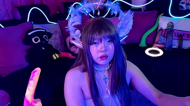 LaytonBox online show from 09-21-25, 01:57