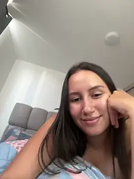 Jullya x online show from 06-19-26, 09:07