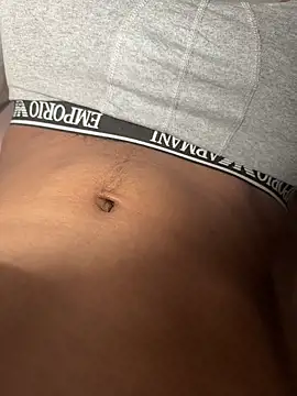 Snapshot of mdnn77 chatting on 02-20-25, 02:24 mdnn77 online show from 02-20-25, 02:24