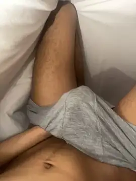 Snapshot of mdnn77 chatting on 02-27-25, 11:37 mdnn77 online show from 02-27-25, 11:37