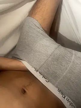 Snapshot of mdnn77 chatting on 03-04-25, 11:22 mdnn77 online show from 03-04-25, 11:22