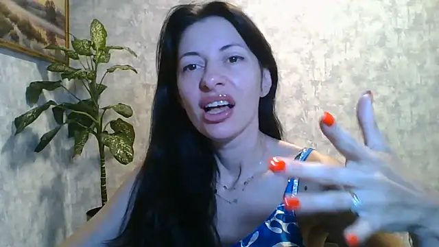 LissaBlossom online show from 06-17-26, 04:26