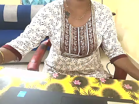 Snapshot of sriyazhini chatting on 06-22-26, 06:32 sriyazhini online show from 06-22-26, 06:32