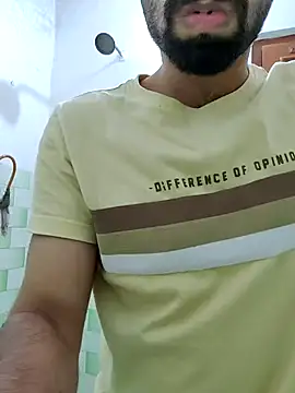 TOPMOON001 online show from 11-16-25, 06:57