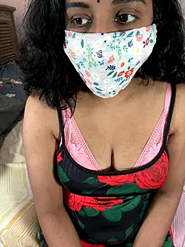 ArathyNambyarMallu online show from 10-08-25, 04:37