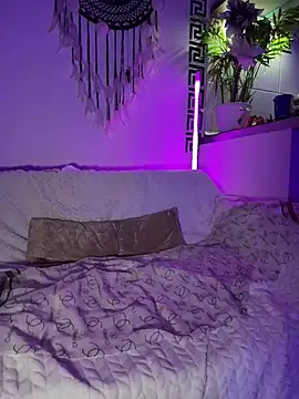 CheekyChels online show from 05-05-26, 10:29