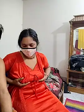 Snapshot of Horny_Desi_Girl chatting on 02-02-25, 06:42 Horny Desi Girl online show from 02-02-25, 06:42