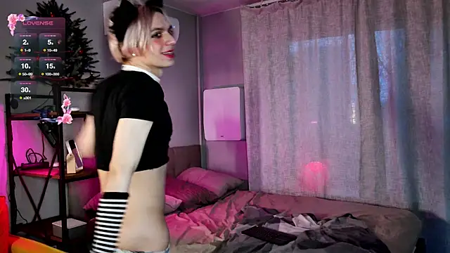 leon yuugen online show from 02-05-25, 01:11