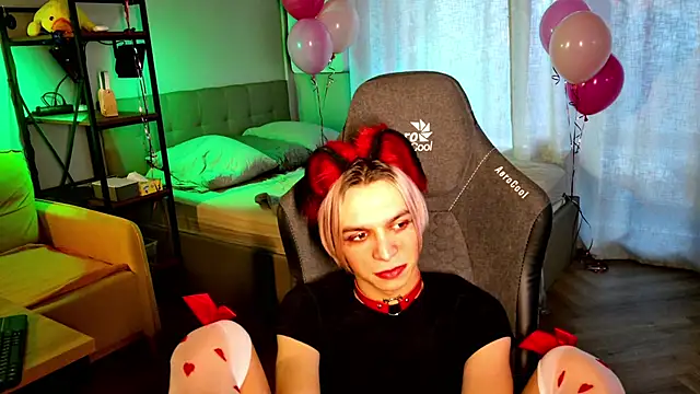 leon yuugen online show from 02-08-25, 10:29