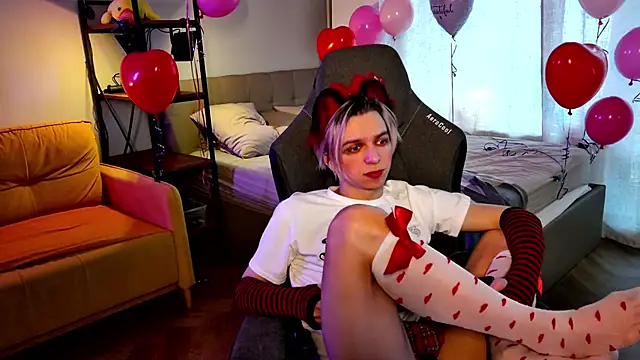 leon yuugen online show from 02-17-25, 07:37