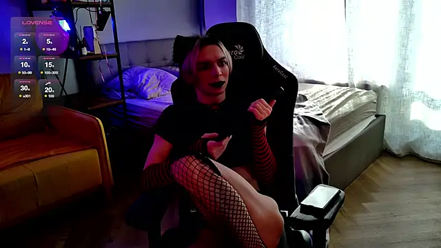 leon yuugen online show from 02-19-25, 08:01