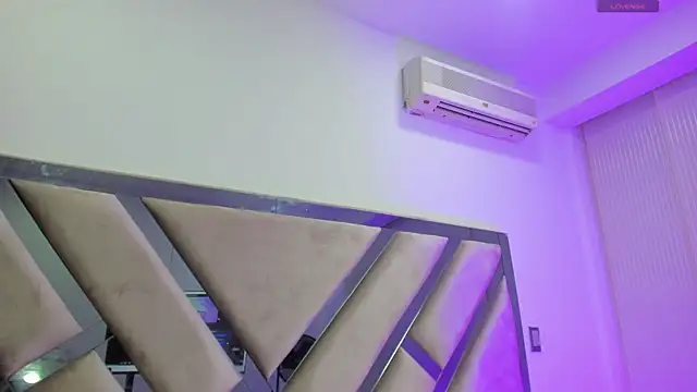 Snapshot of kathy_bakerr chatting on 03-22-26, 01:25 kathy bakerr online show from 03-22-26, 01:25