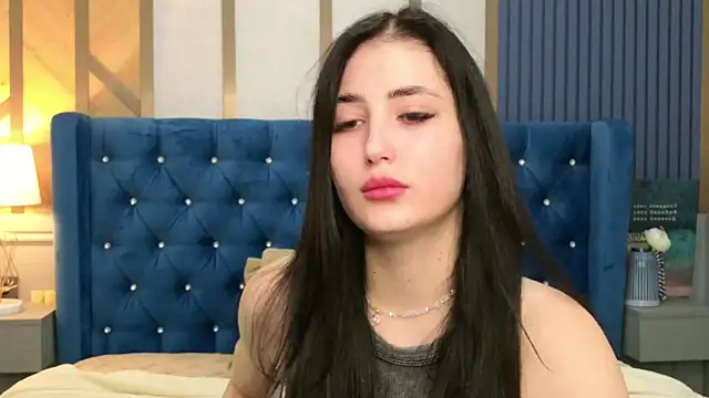 EmmaLawrens online show from 09-19-25, 08:31