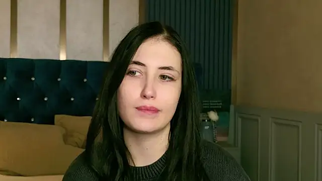 EmmaLawrens online show from 09-26-25, 09:08