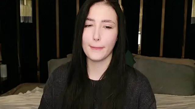 EmmaLawrens online show from 09-27-25, 04:12