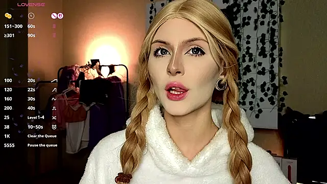 Emily  Mooree online show from 11-14-25, 03:38