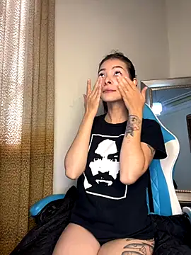 Aleska Miami online show from 10-02-25, 02:02