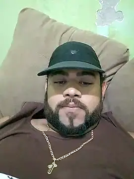 Snapshot of safado0027 chatting on 09-27-25, 08:14 safado0027 online show from 09-27-25, 08:14