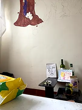 Snapshot of boysLittle chatting on 10-03-25, 03:20 boysLittle online show from 10-03-25, 03:20