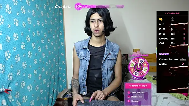 Snapshot of boysLittle chatting on 11-05-25, 05:24 boysLittle online show from 11-05-25, 05:24