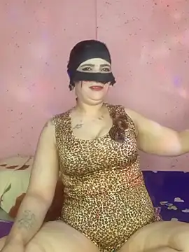 Snapshot of Mayan9 chatting on 03-14-25, 08:17 Mayan9 online show from 03-14-25, 08:17