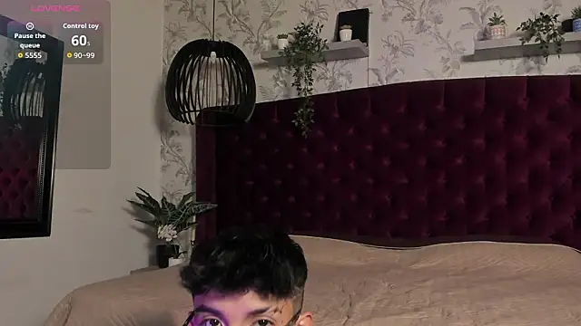 Snapshot of tim__fox chatting on 02-18-26, 11:39 tim fox online show from 02-18-26, 11:39