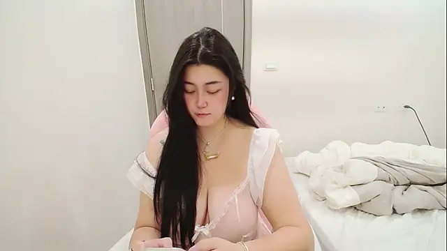 minnie9009 online show from 03-10-26, 09:25