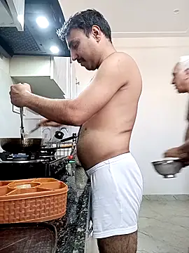 Snapshot of Rajasthani-boy chatting on 03-04-26, 04:07 Rajasthani-boy online show from 03-04-26, 04:07