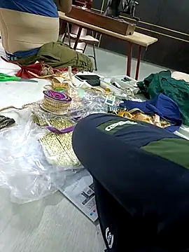 Snapshot of Rajasthani-boy chatting on 03-15-26, 09:15 Rajasthani-boy online show from 03-15-26, 09:15