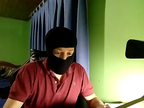 Snapshot of superfollador chatting on 09-30-25, 11:54 superfollador online show from 09-30-25, 11:54