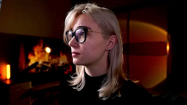 Snapshot of ileanacampbe chatting on 01-19-25, 05:26 ileanacampbe online show from 01-19-25, 05:26