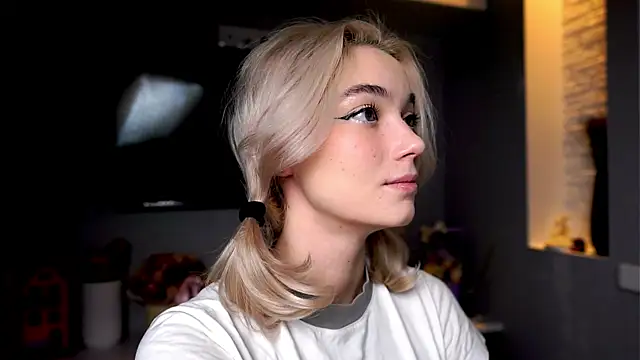 Snapshot of ileanacampbe chatting on 01-30-25, 04:48 ileanacampbe online show from 01-30-25, 04:48